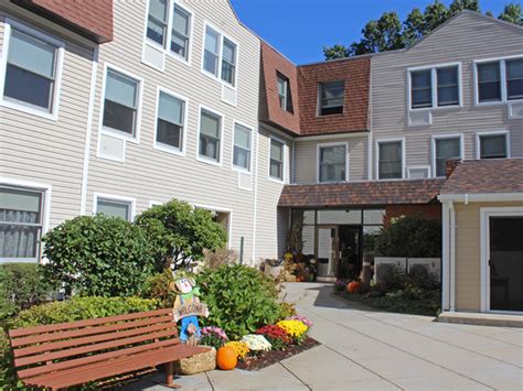 apartments in reading ma  235 Old Colony Ave, Boston, MA 02127